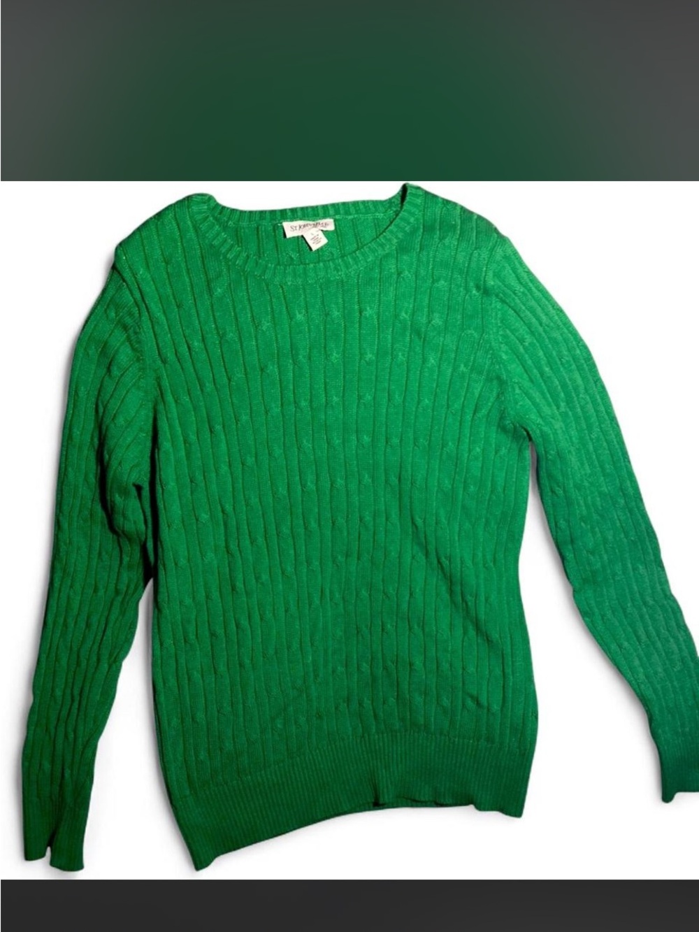 Vintage  90s St. John's Bay Green Cable Knit Sweater
Women's Large Scoop Neck